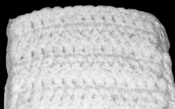 Mobile phone socks Mobile phone sock crocheted hand crocheted white